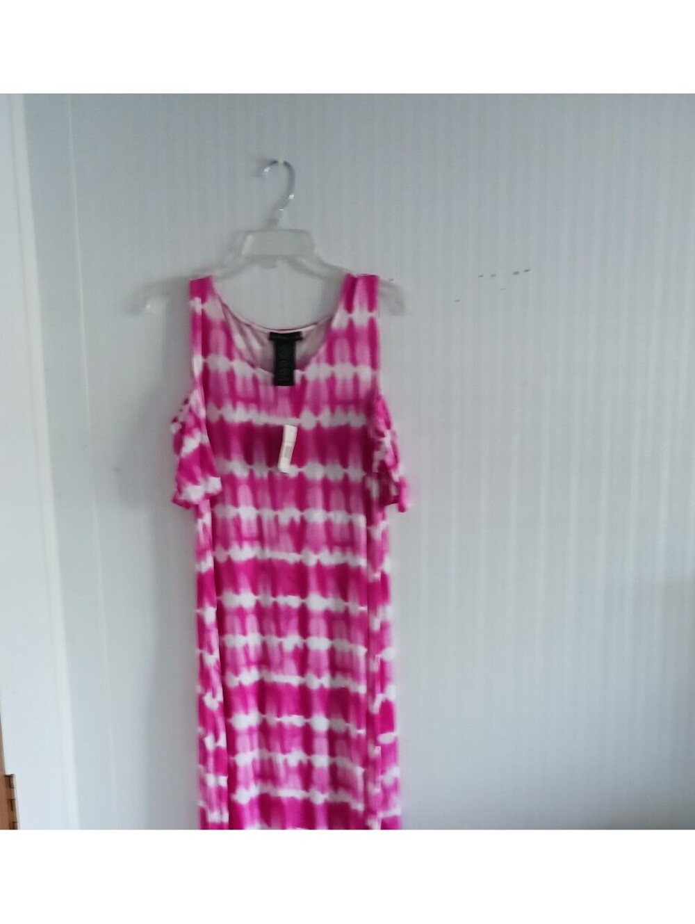 Dress Women's  Pink & white  Maxi Tie Dye  Dress  Size  Medium